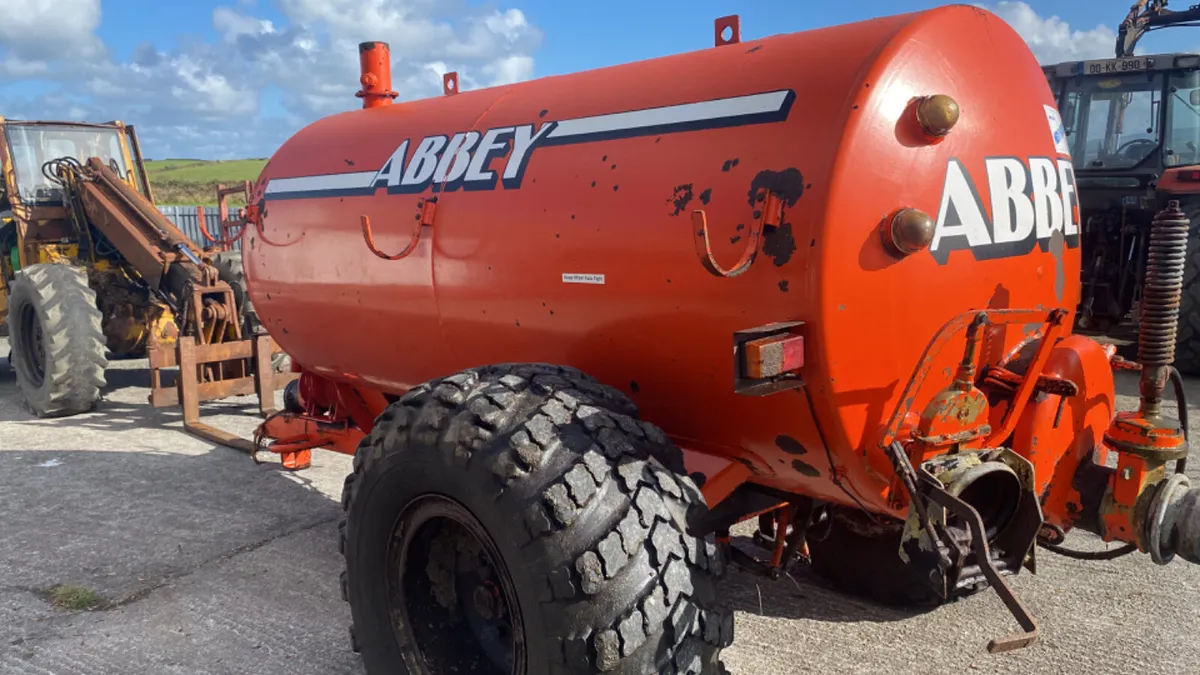 Abbey 1100 gallon slurry tank - Image 2