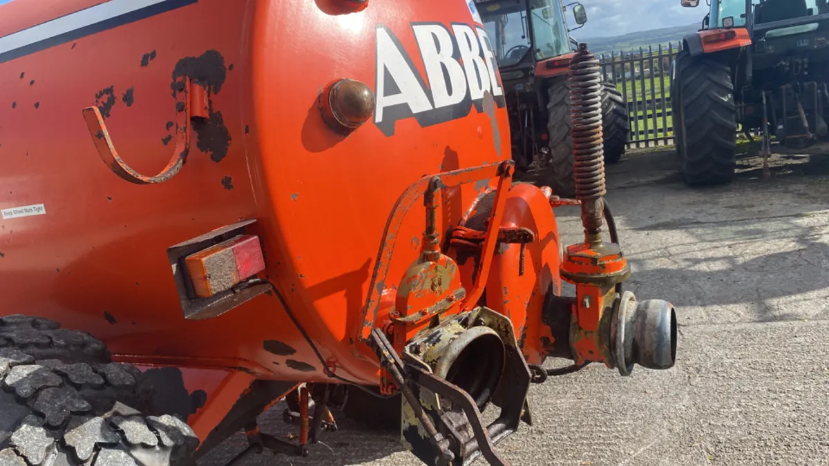 Abbey 1100 gallon slurry tank - Image 4