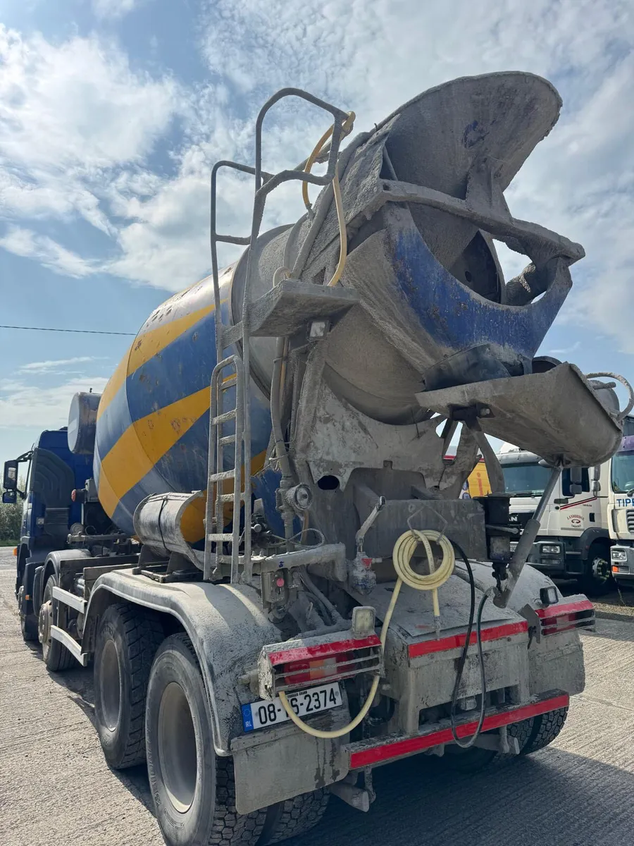 2008 VOLVO FM MIXER - Image 3