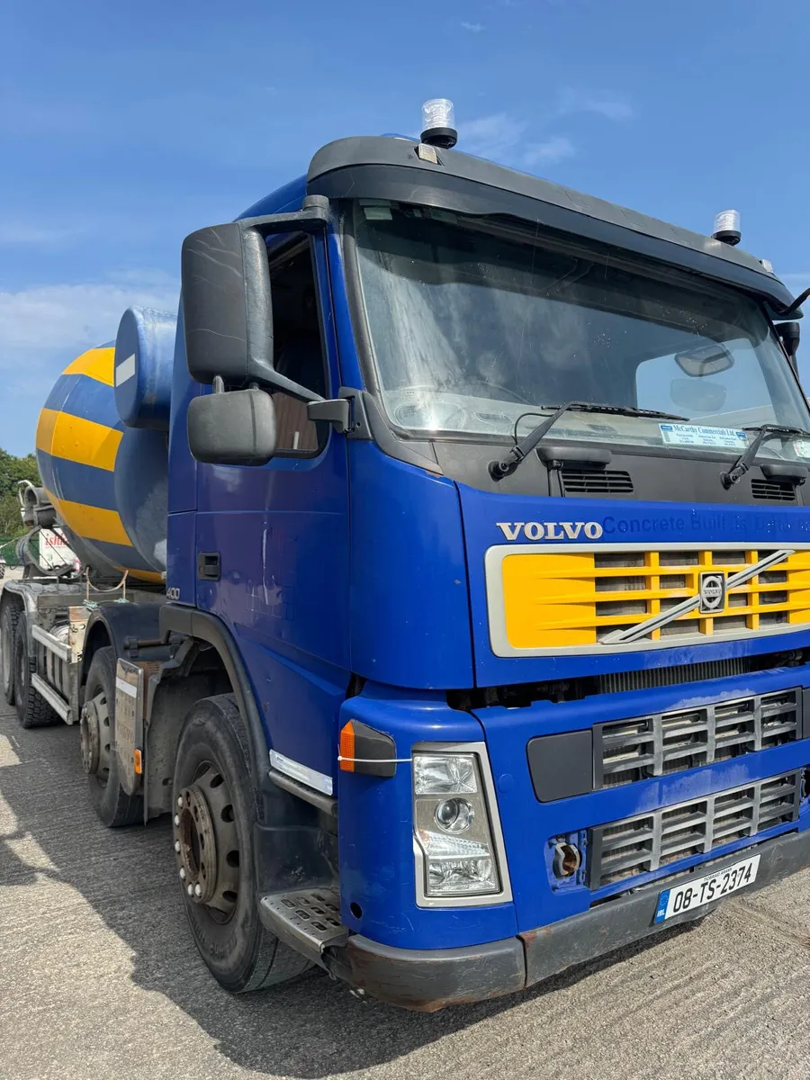 2008 VOLVO FM MIXER - Image 1