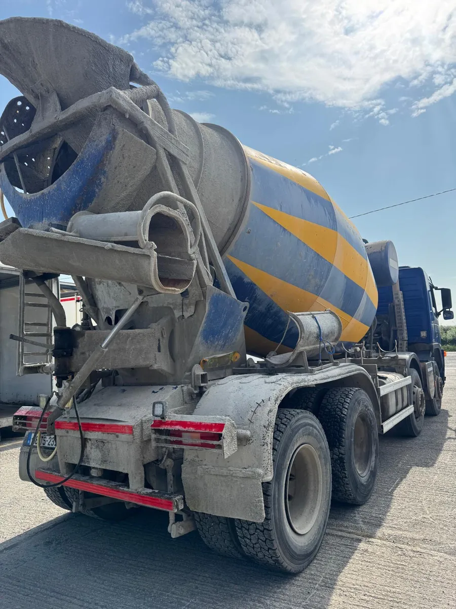 2008 VOLVO FM MIXER - Image 4