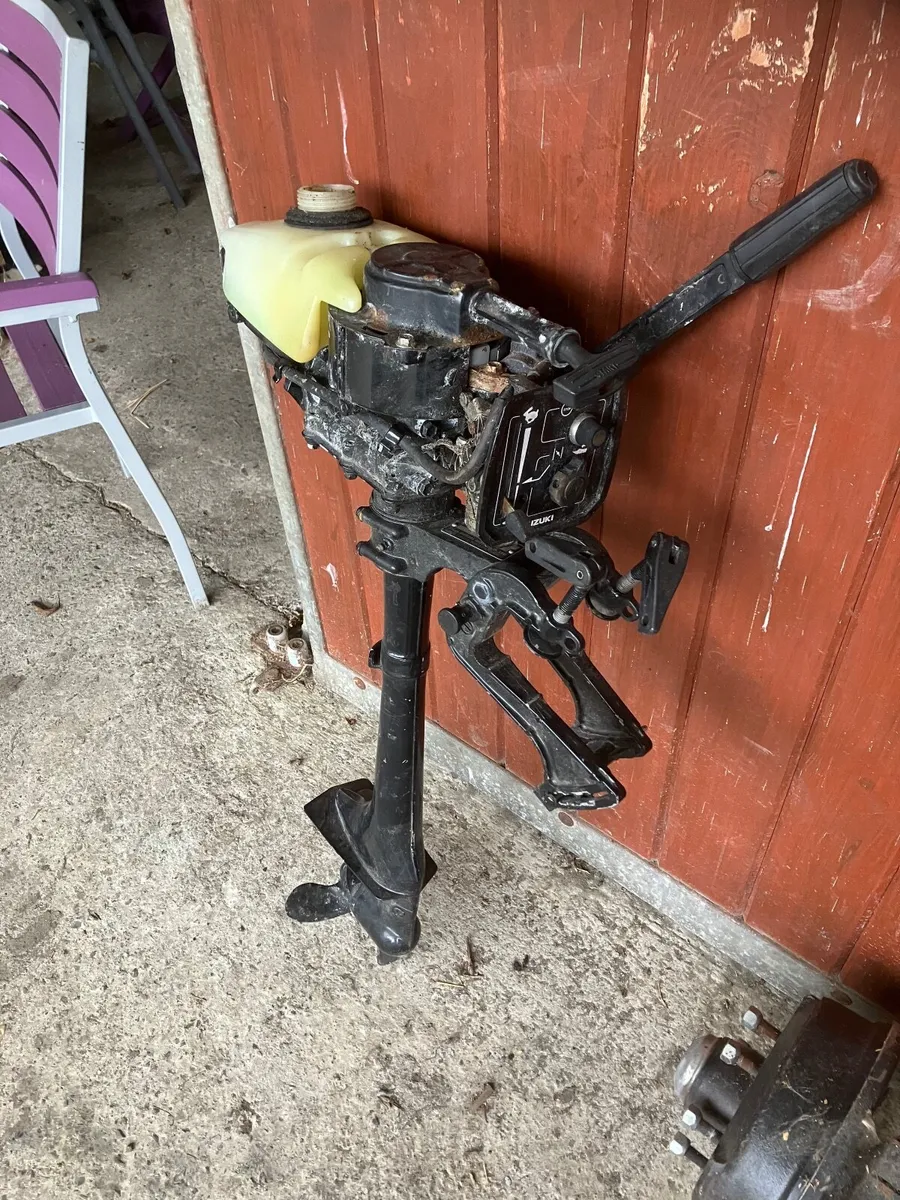 SUZUKI  2.5 HP OUTBOARD SPARES AND REPAIRS - Image 4