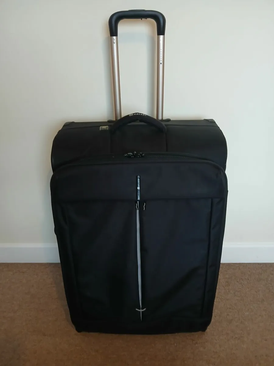 Luggage - Image 4