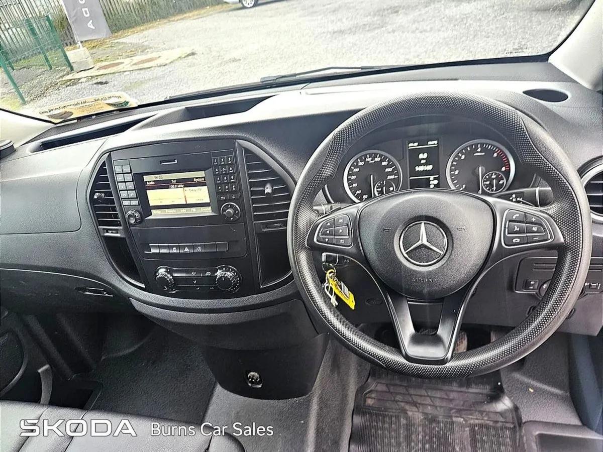 Mercedes-Benz Vito Vito 116 Select Auto - Image 2