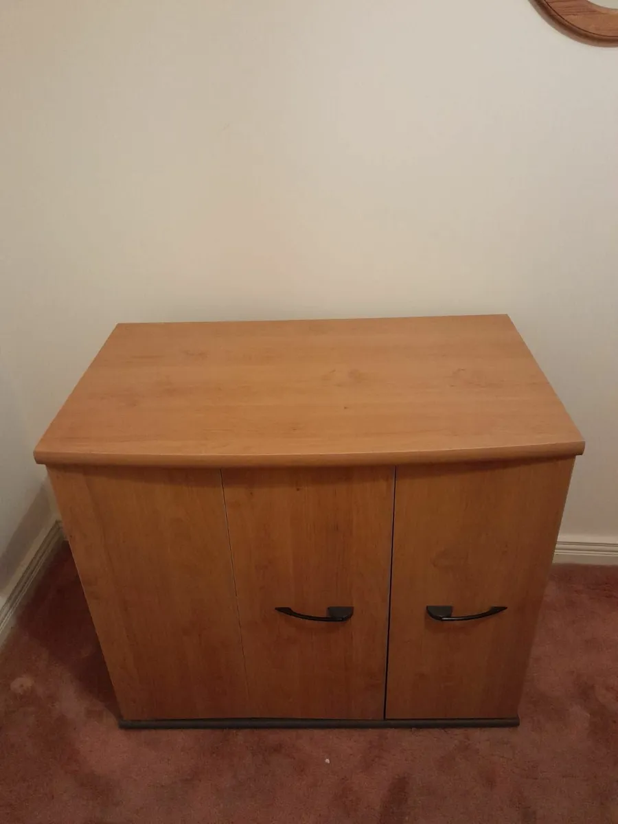 5 piece office furniture - must collect - Image 2