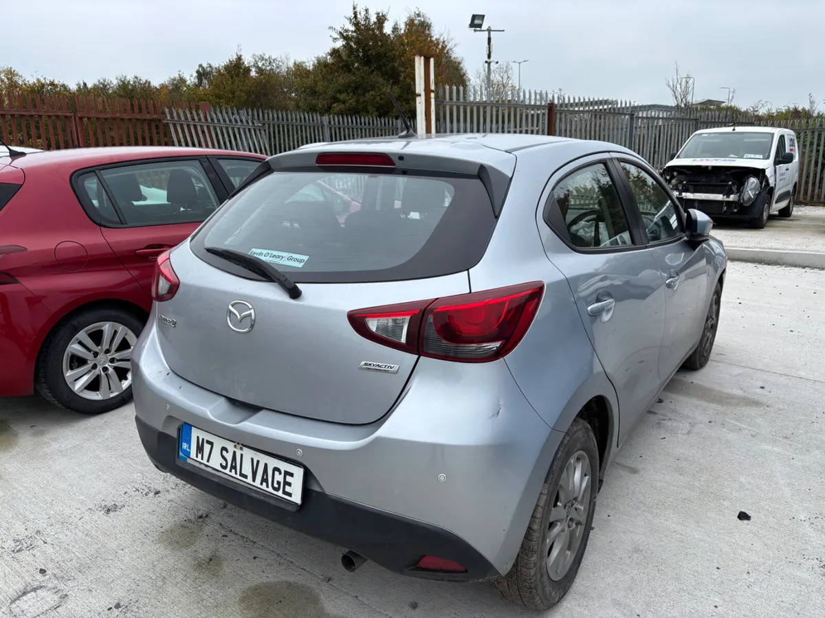 19 Mits Colt Auto 70km Drives - Image 3