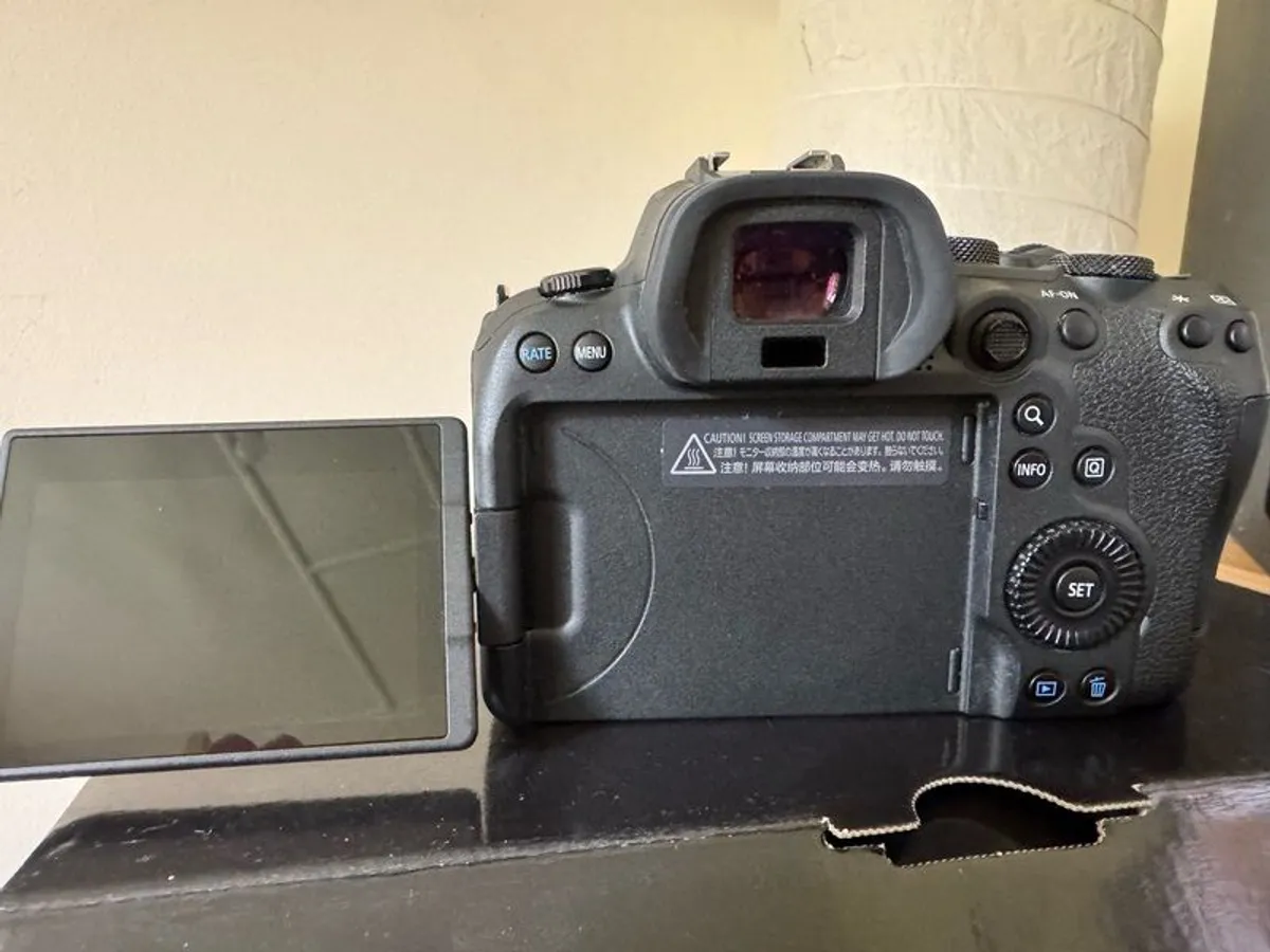 Canon Eos R6 - Image 2