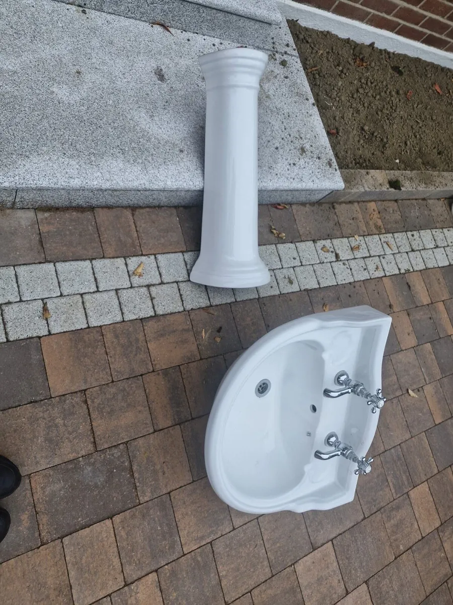 Sink and pedestal