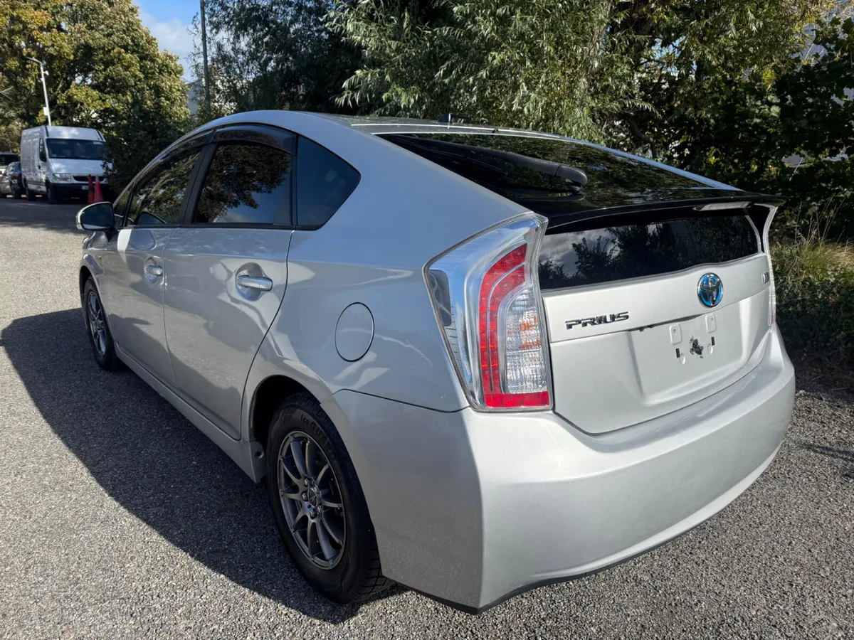 Toyota Prius 79500km!!! - Image 4