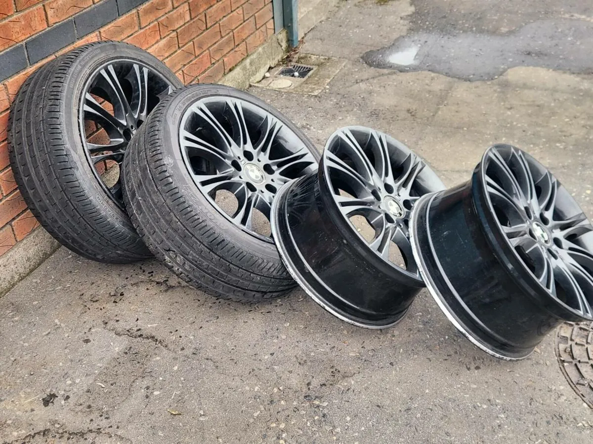 R18 BMW Msport alloys - Image 2