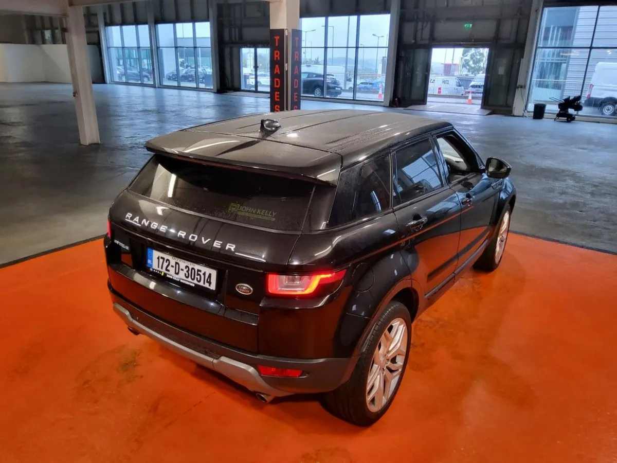 Land Rover Range Rover Evoque 2.0 eD4 SE - Image 3