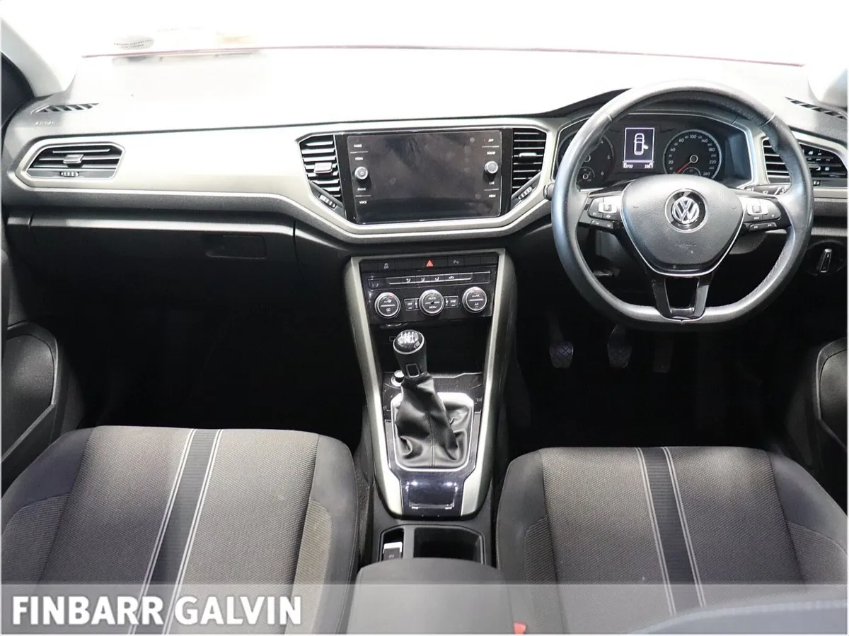 VW T-Roc  1.6 TDI DESIGN - Image 4