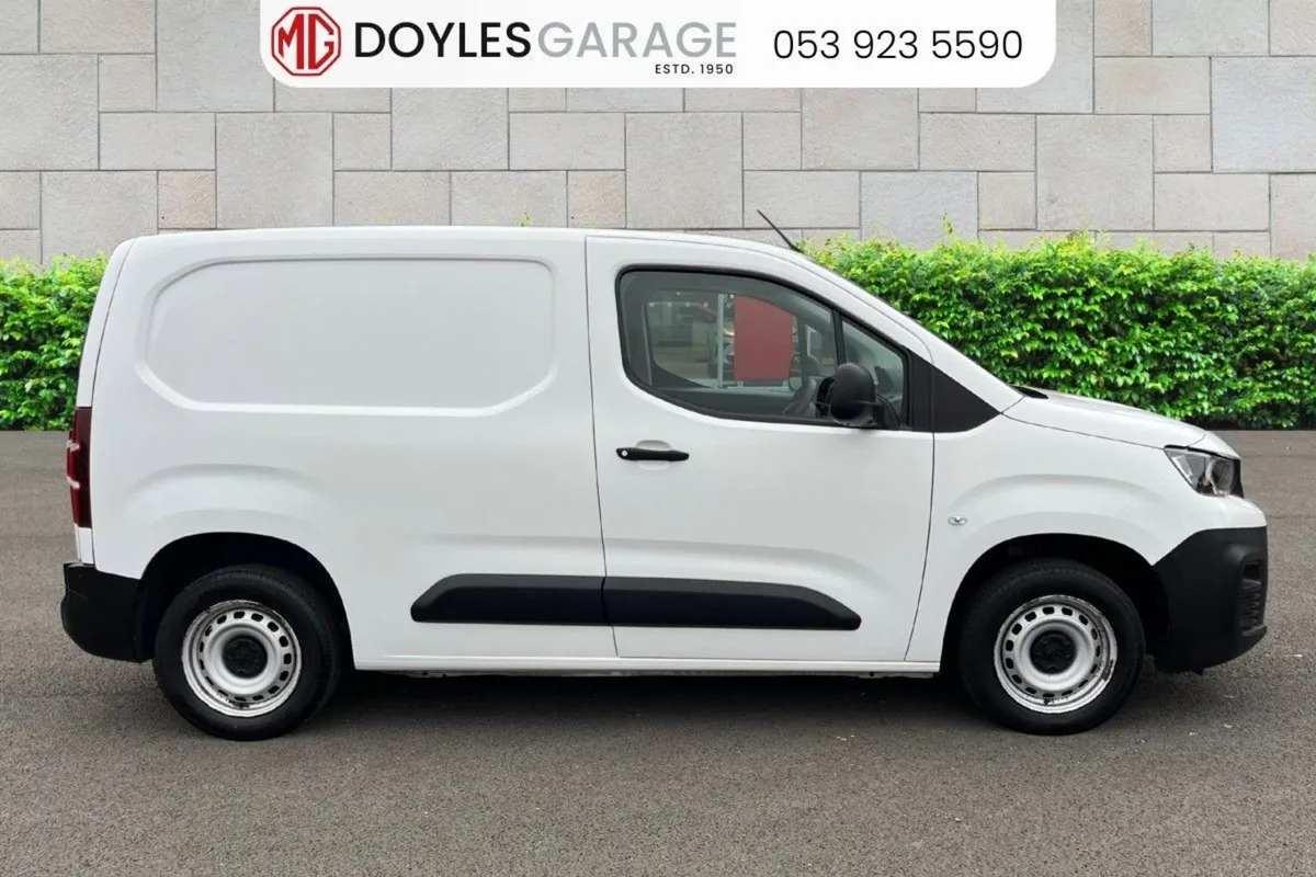 Peugeot Partner Active  vat Docket - Image 2