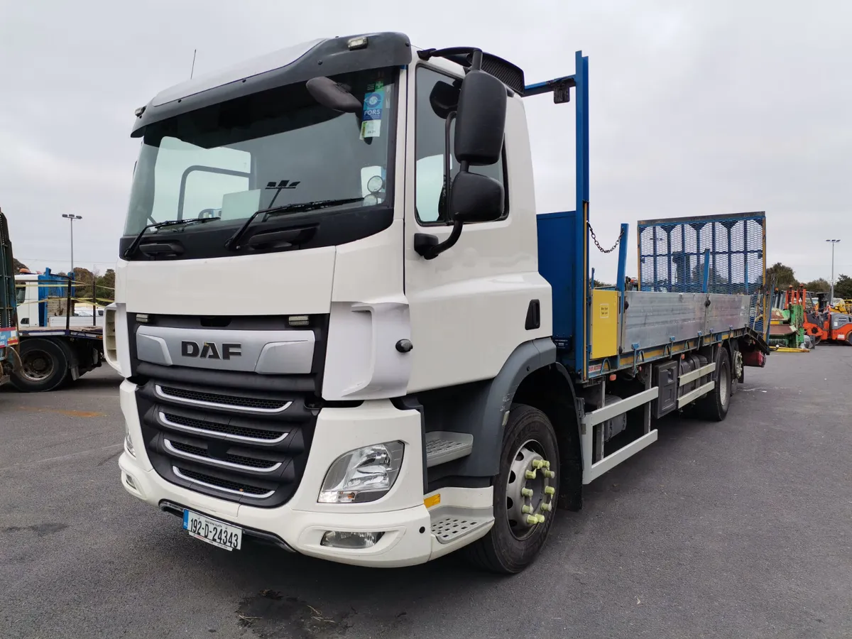2019 DAF CF FAR 340 Truck For Auction - Image 1