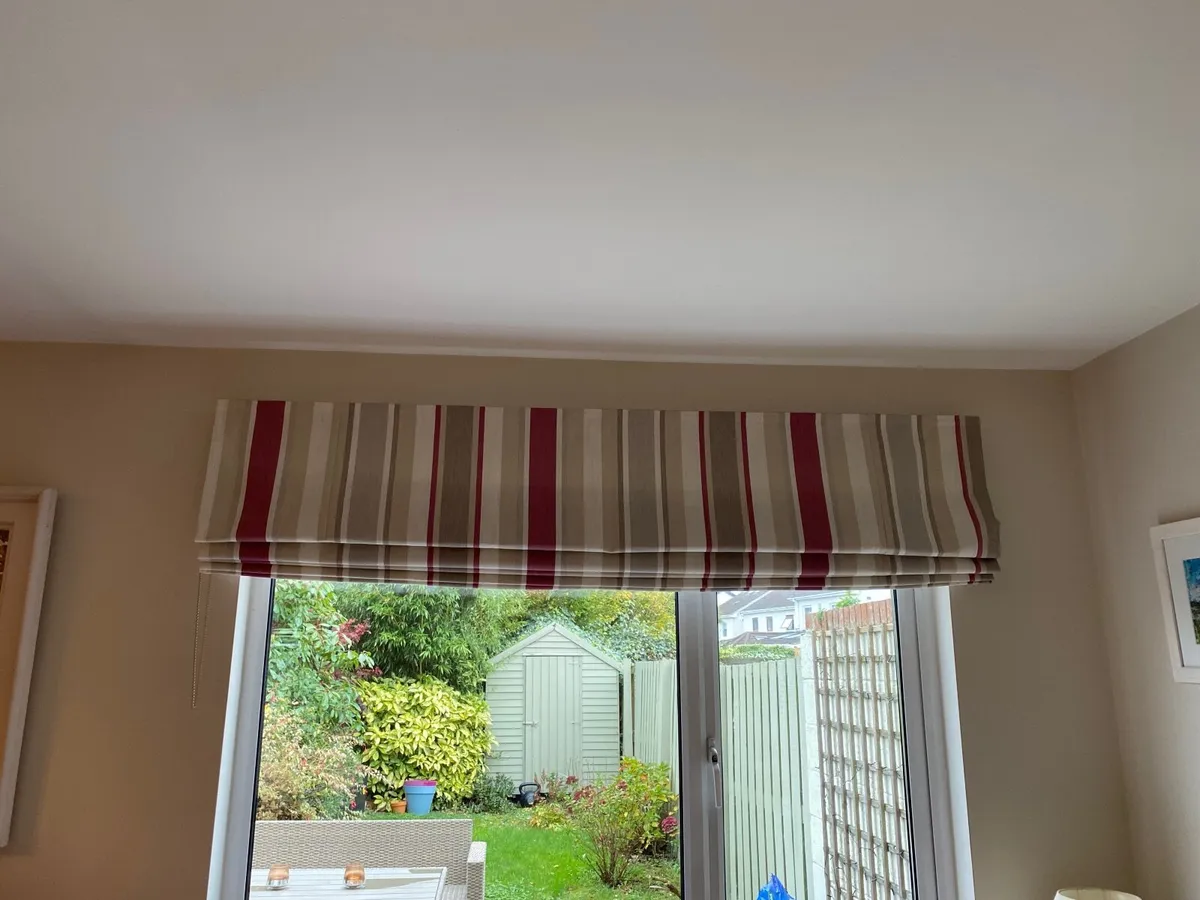 Beautiful Laura Ashley Roman Blind - Image 1
