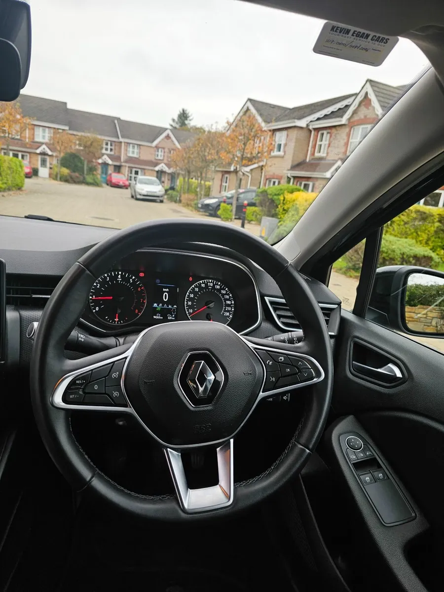 Renault Clio 2021 - Image 4