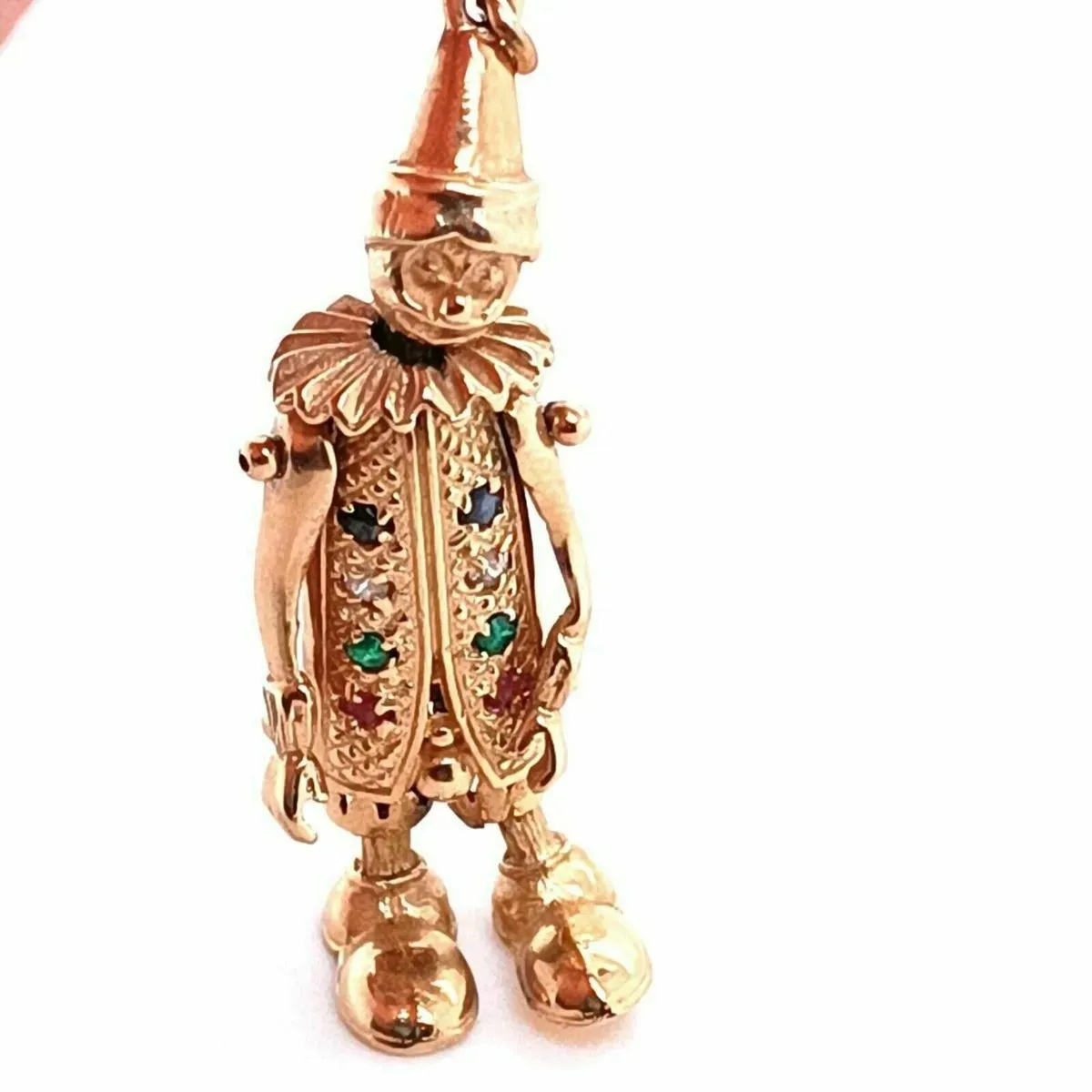 9k gold vintage articulated clown pendant - Image 1