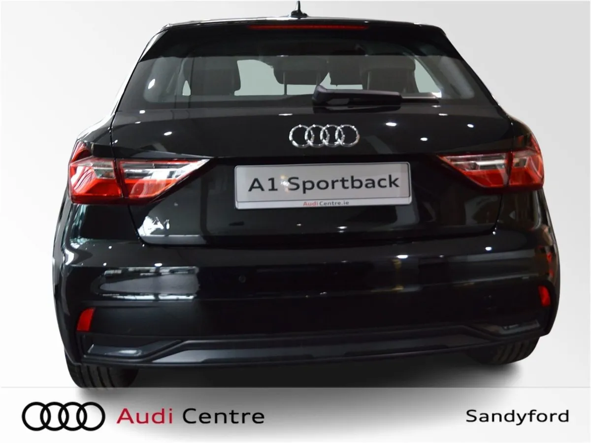 Audi A1 SB 30 Tfsi 116HP SE - Image 4