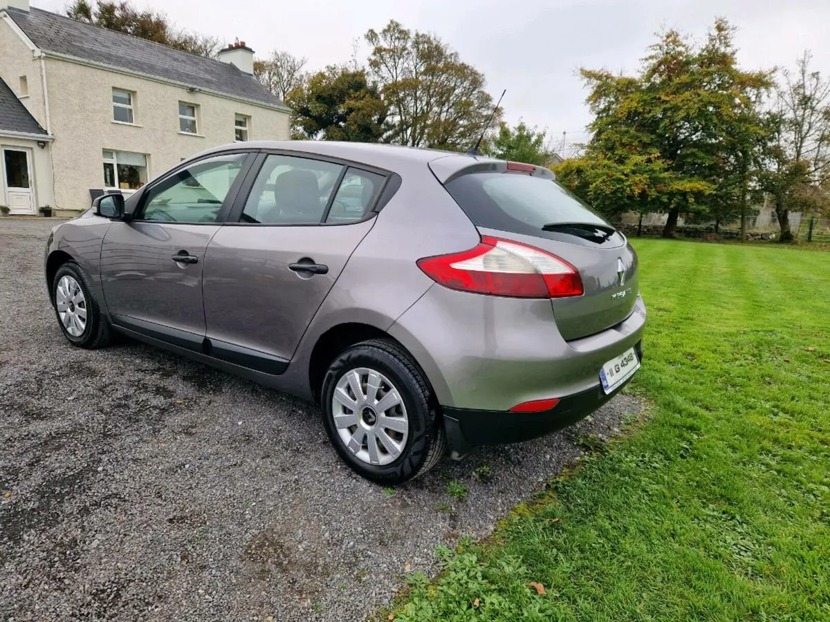Renault Megane - Image 4