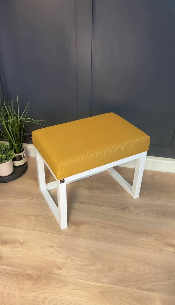 Wooden frame single bench - Image 2