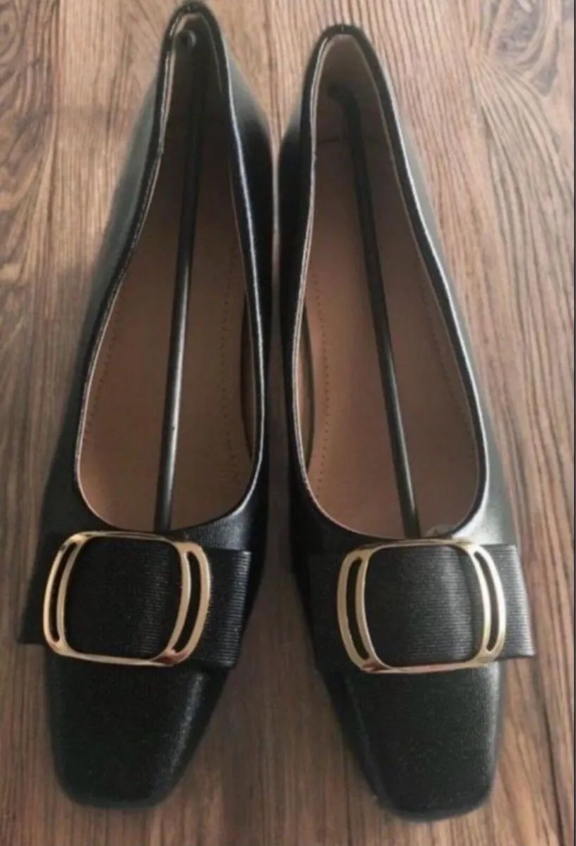 Ladies Shoes UK.5 Brand New.. - Image 2