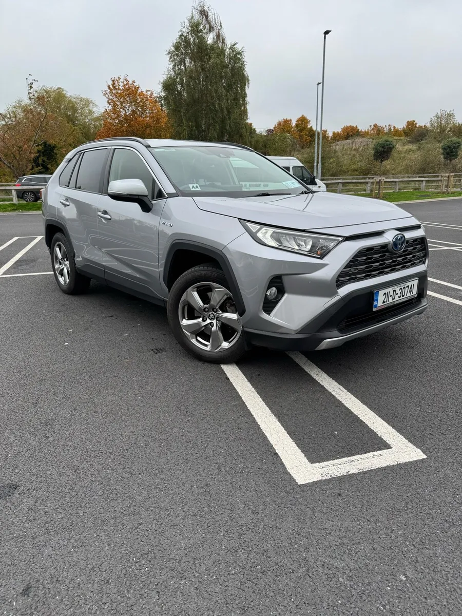 Toyota RAV4 Sol - Image 1