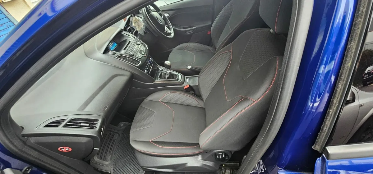 2017 Ford Focus St Line 1.5 - Image 2