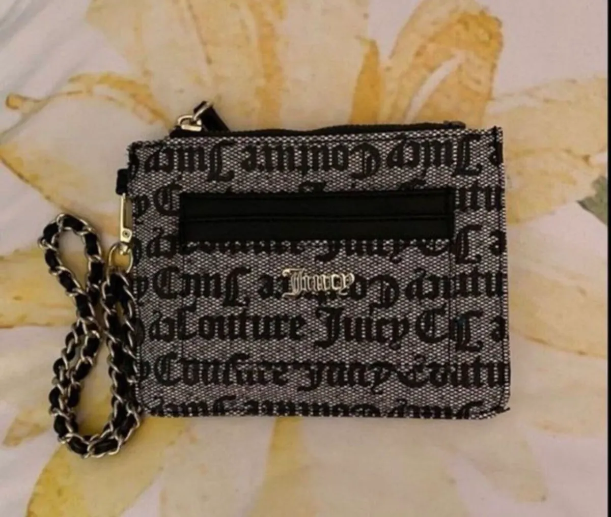 Juicy Couture Wristlet Purse.. - Image 1