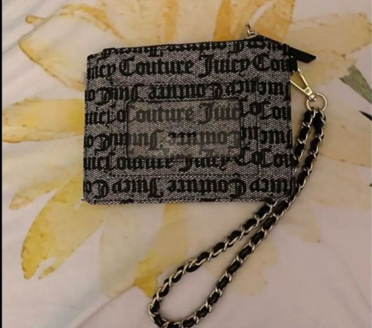 Juicy Couture Wristlet Purse.. - Image 3