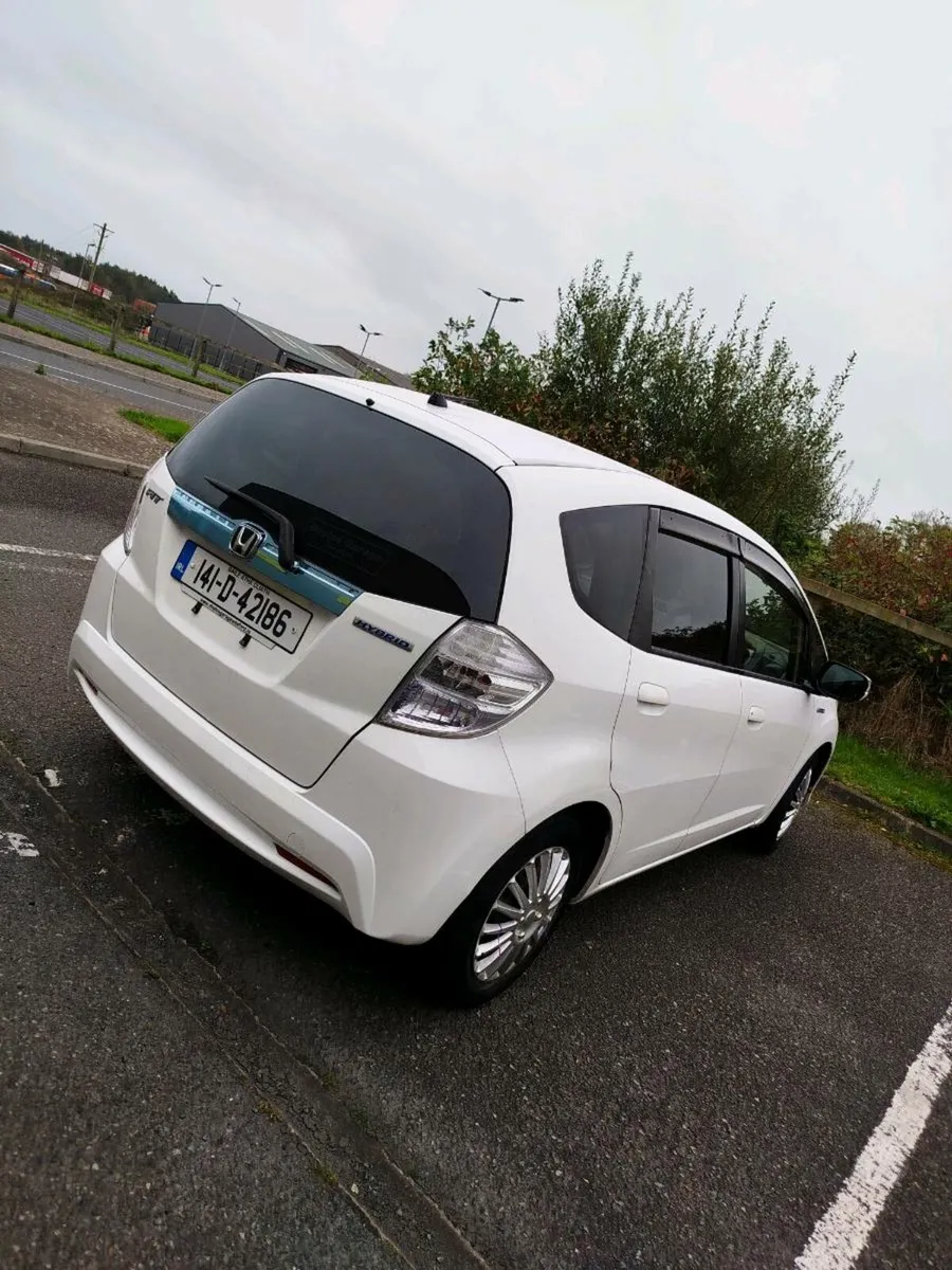 Honda Fit 2014 Petrol Hybrid - Image 2