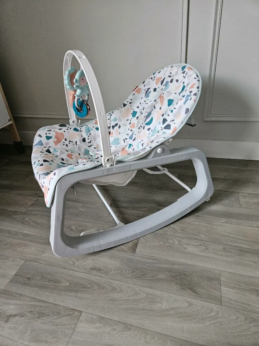 Fisher price baby chair - Image 4