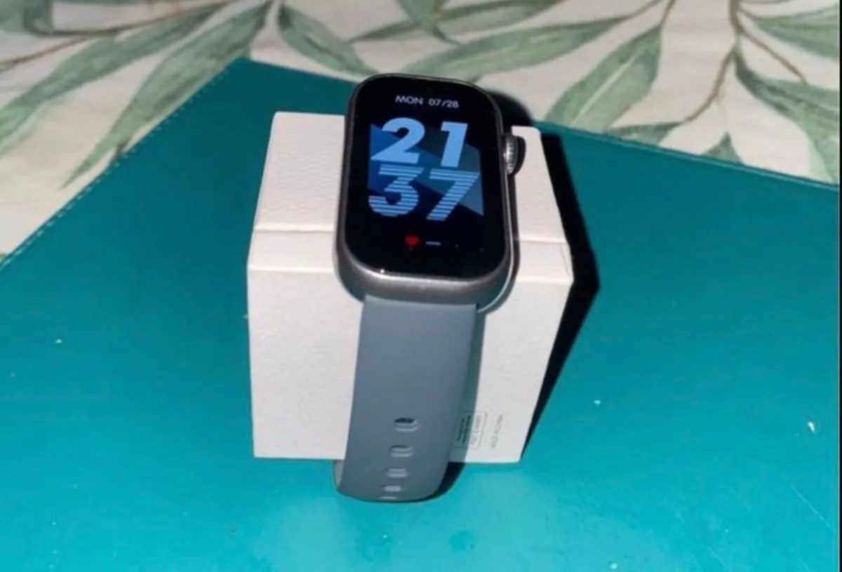 Brand New SmartWatch.. - Image 1
