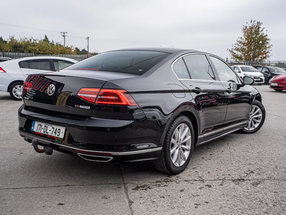 2017 VW Passat 1.6tdi HIGHLINE/FSH/1yr warranty - Image 2