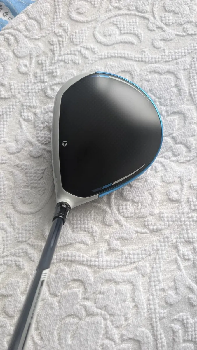 Taylormade Sim 2 Max driver (Stiff Flex) - Image 3