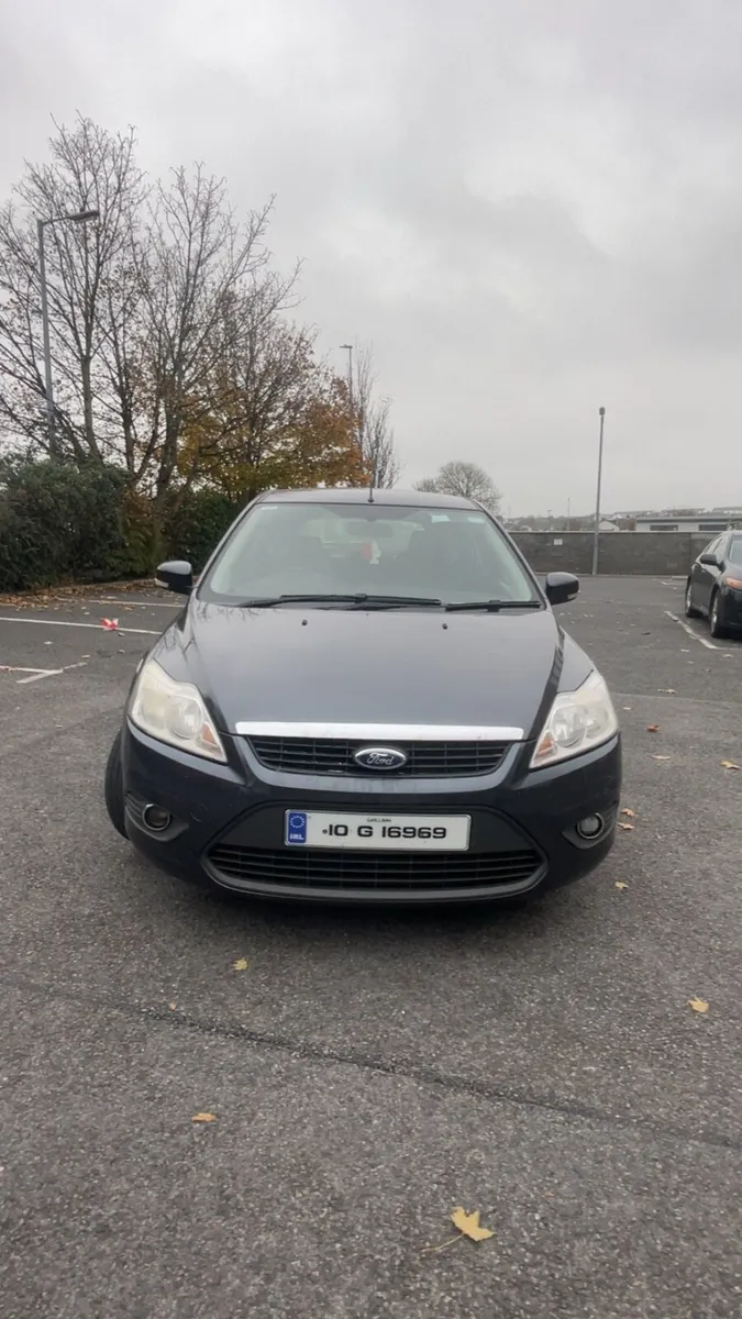 Ford Focus 2010 - Image 3