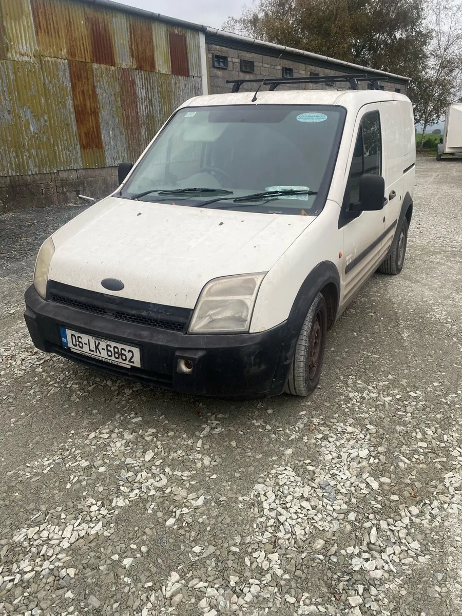 Ford Transit Connect - Image 2