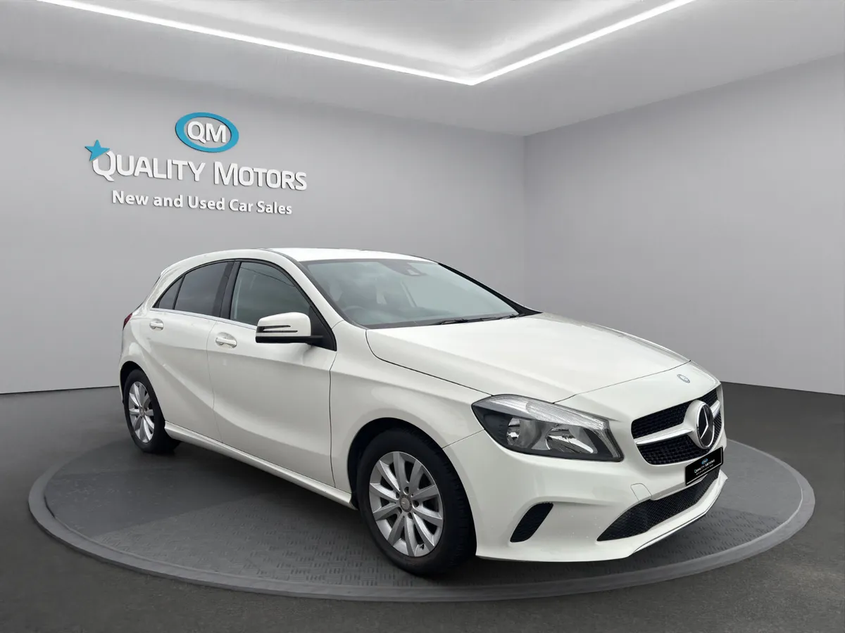 2017 MERC A180 (B38) - Image 1