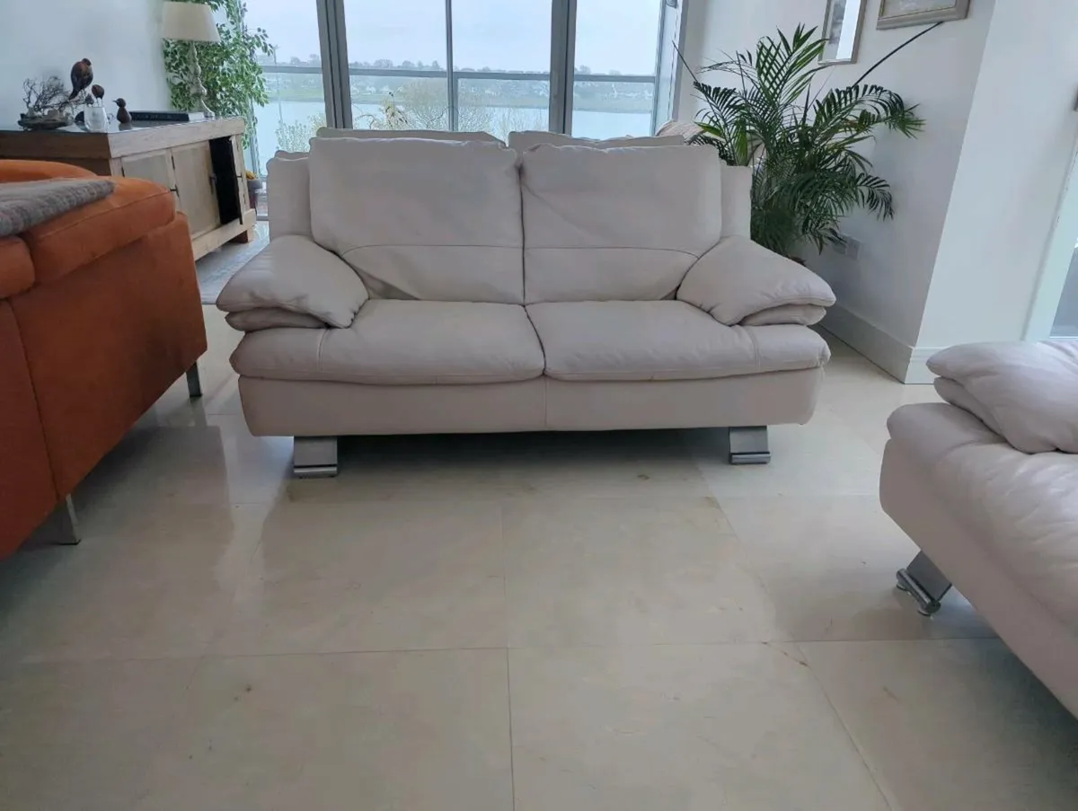 3+2 Seater Couchs - Image 1