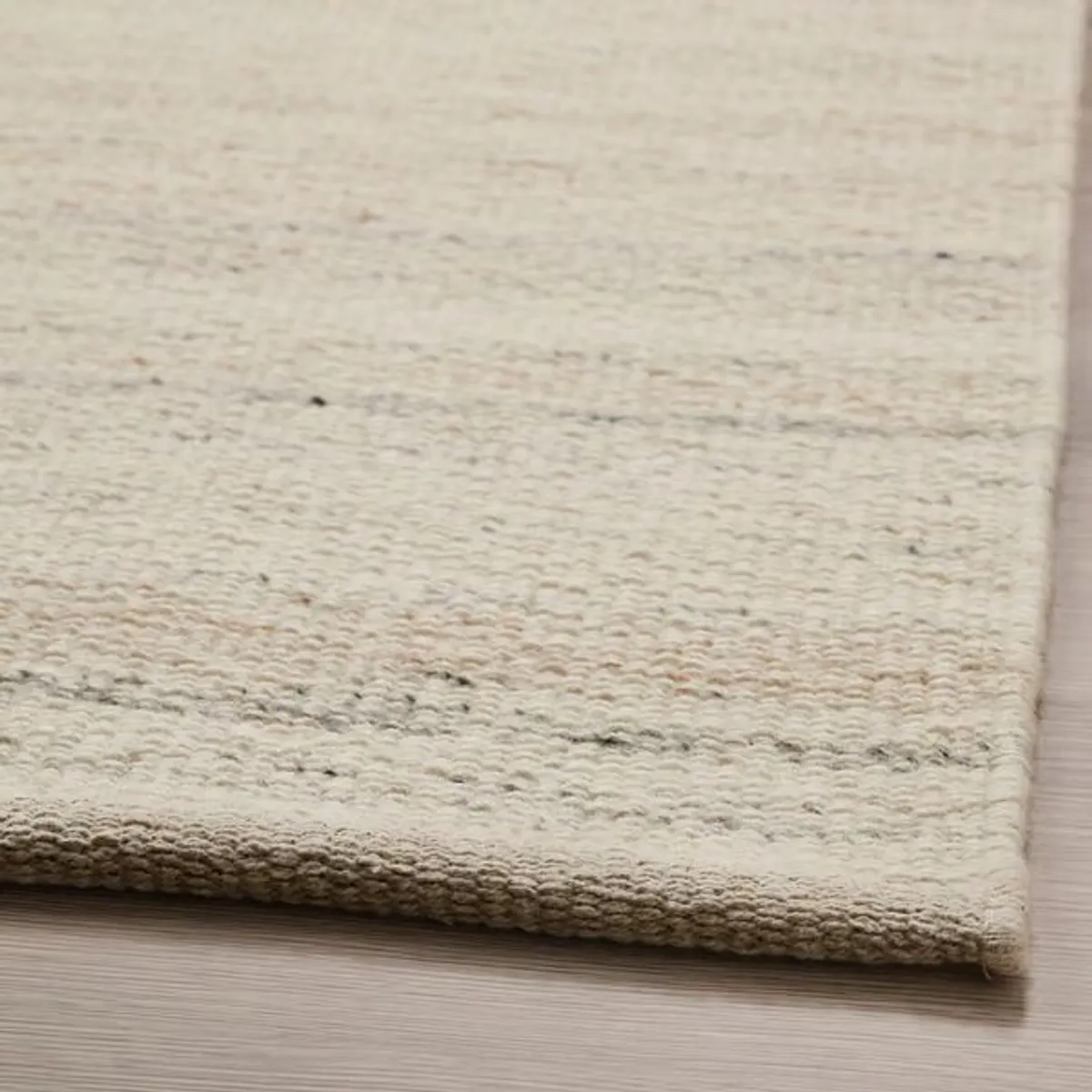 Woolen Rug - Image 2