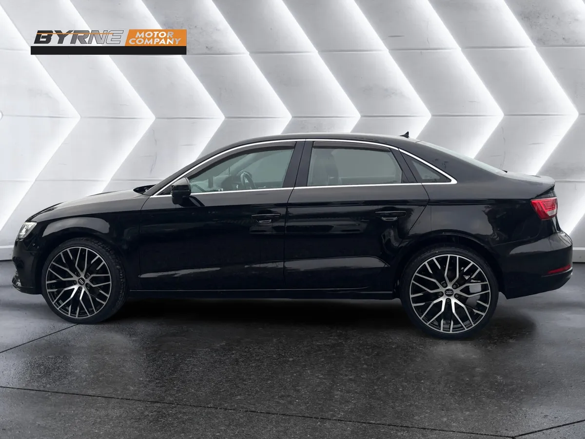AUDI A3 SALOON 1.6 TDI SE 2017 - Image 2