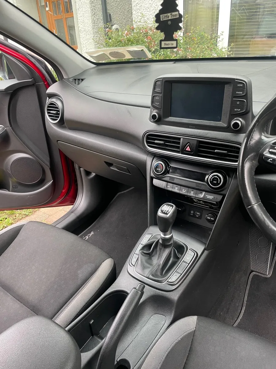 Hyundai KONA 2018 - Image 4