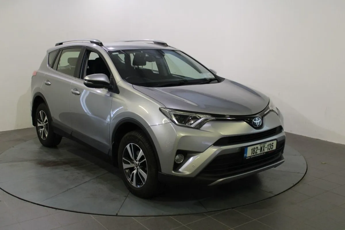 Toyota Rav4 2.0 D4D Luna Sport 4DR - Image 1