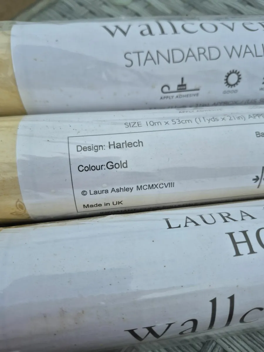 Laura Ashley  Wallpaper - Image 1