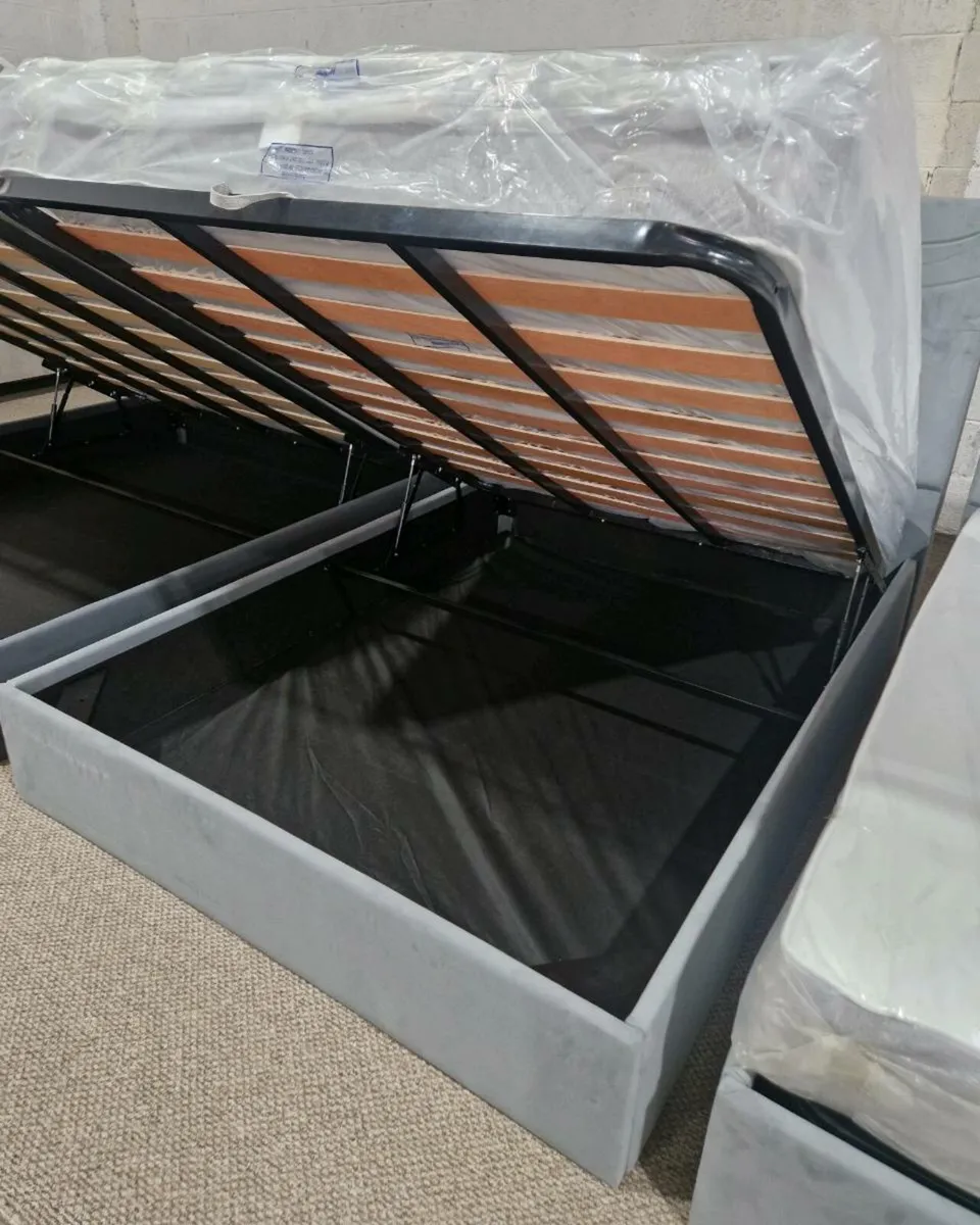 New king ottoman bed + mattress - Image 2