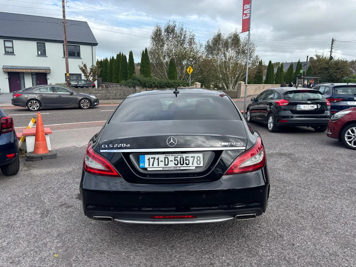 Mercedes-Benz CLS 2017  STUNNING  CAR - Image 3
