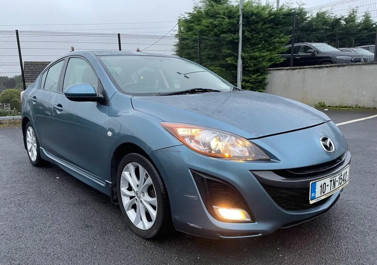 Mazda 3 - Image 1