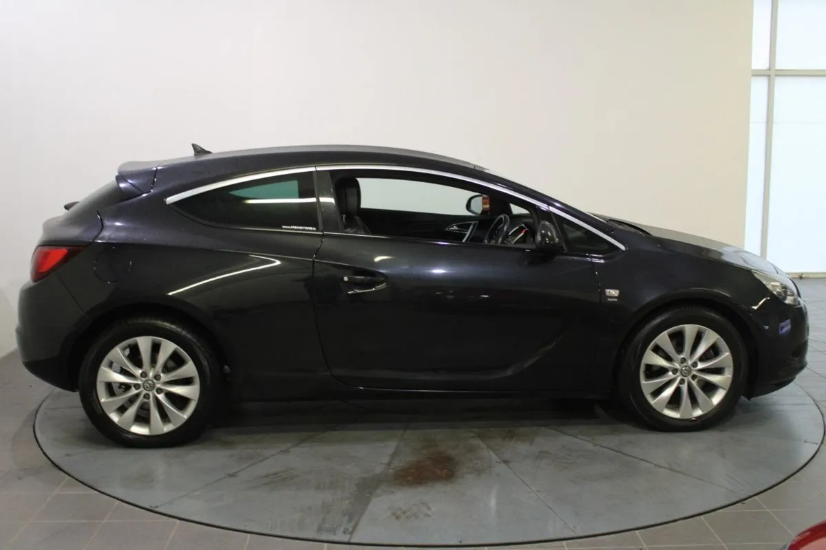 Vauxhall Astra 2.0 Cdti GTC 3DR - Image 4