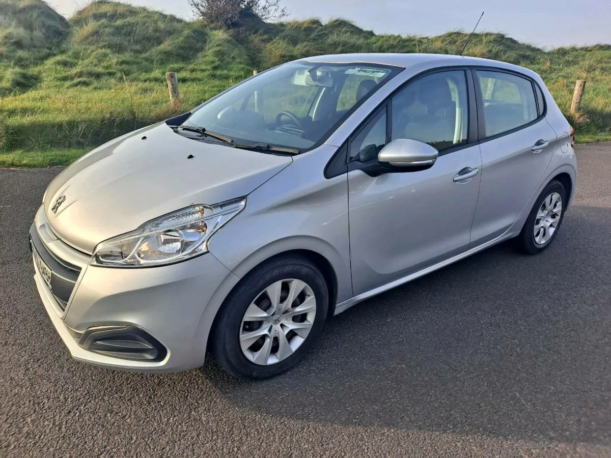Peugeot 208 1.6 Diesel - Image 2