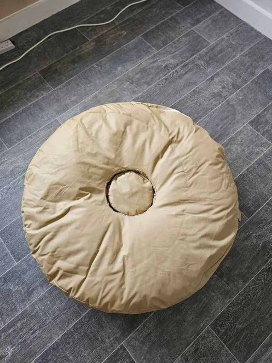 Beanbag - Image 1