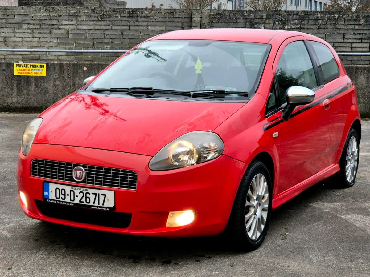 2009 Fiat Punto - Image 2